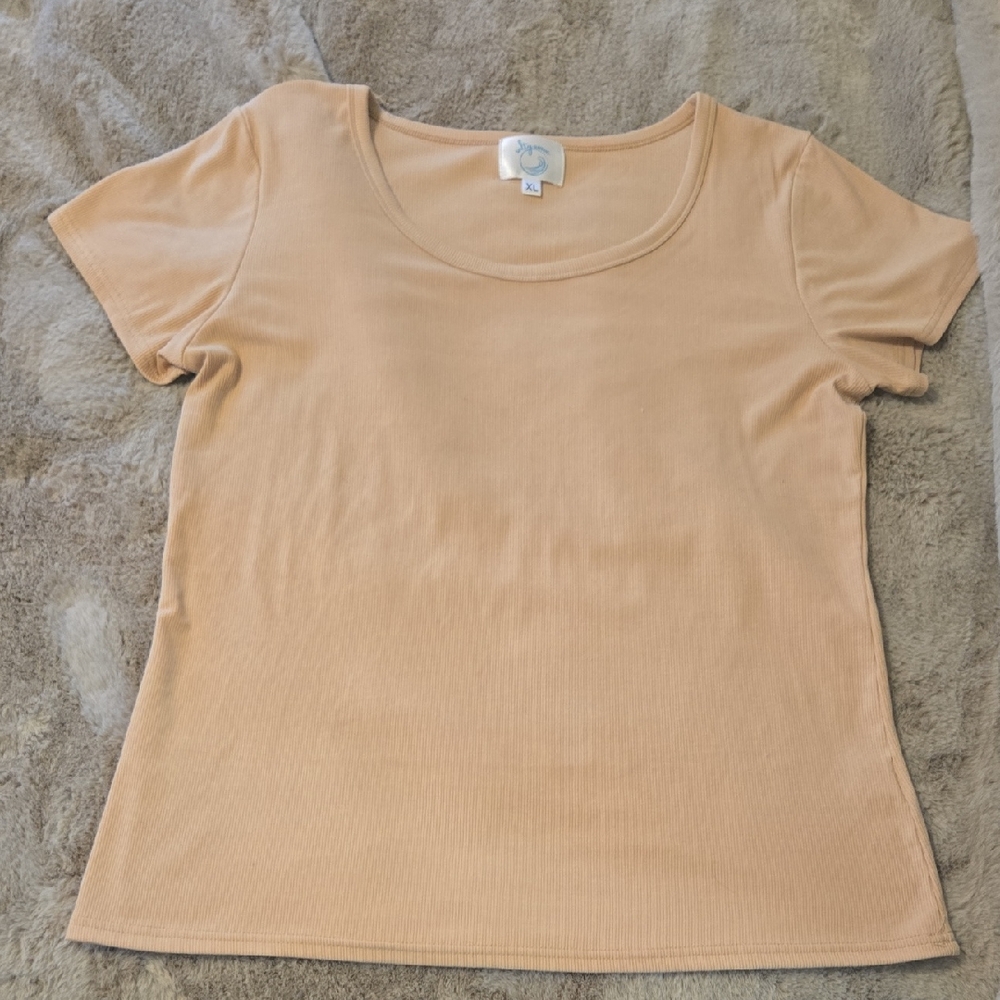 Salty Wave Women's Tan Short Sleeve Top
